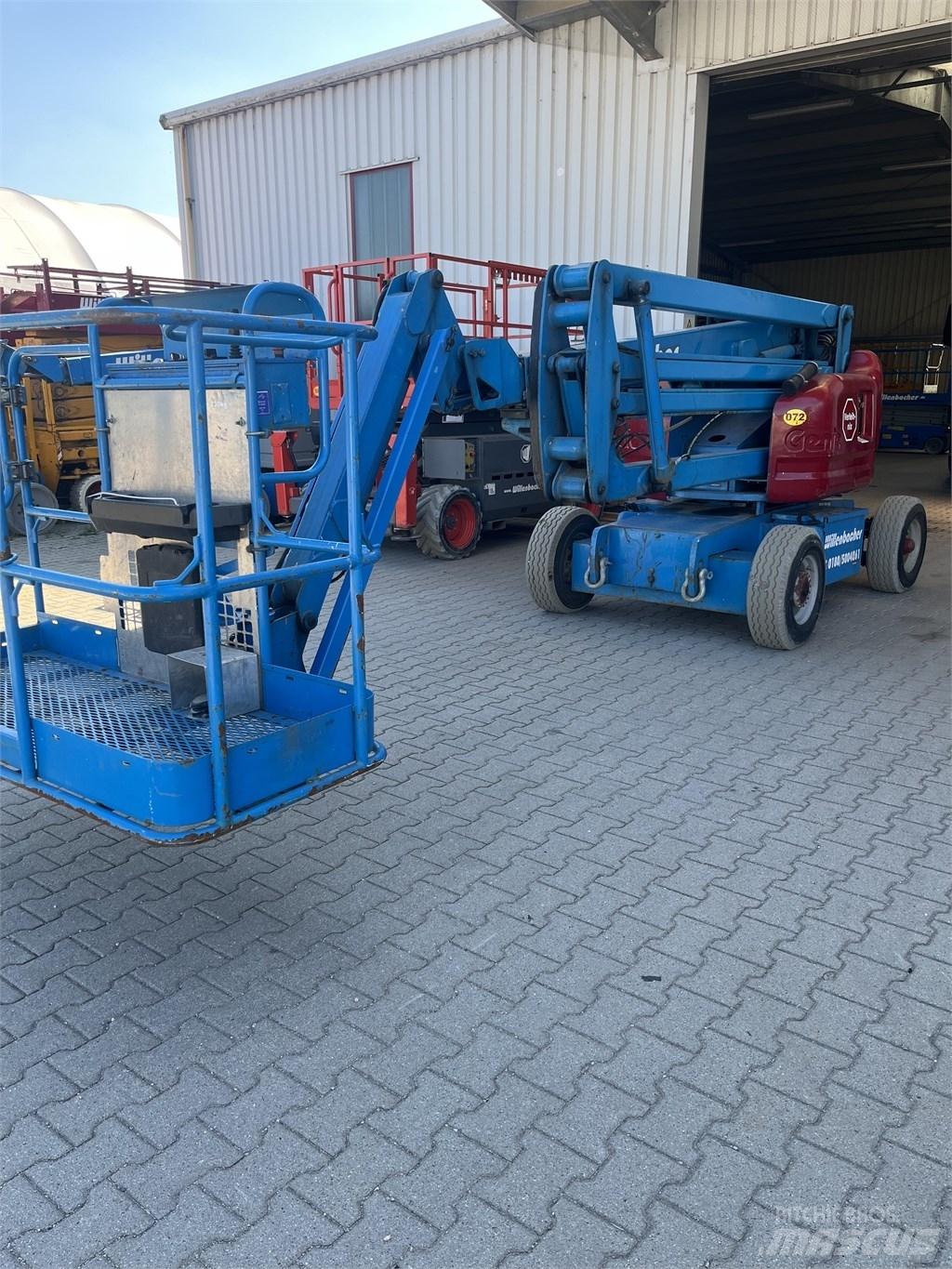 Genie Z 45/25 Karos emelők