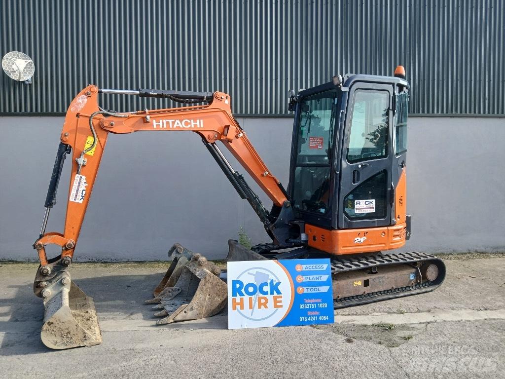 Hitachi Zaxis 26 U Mini kotrók < 7t