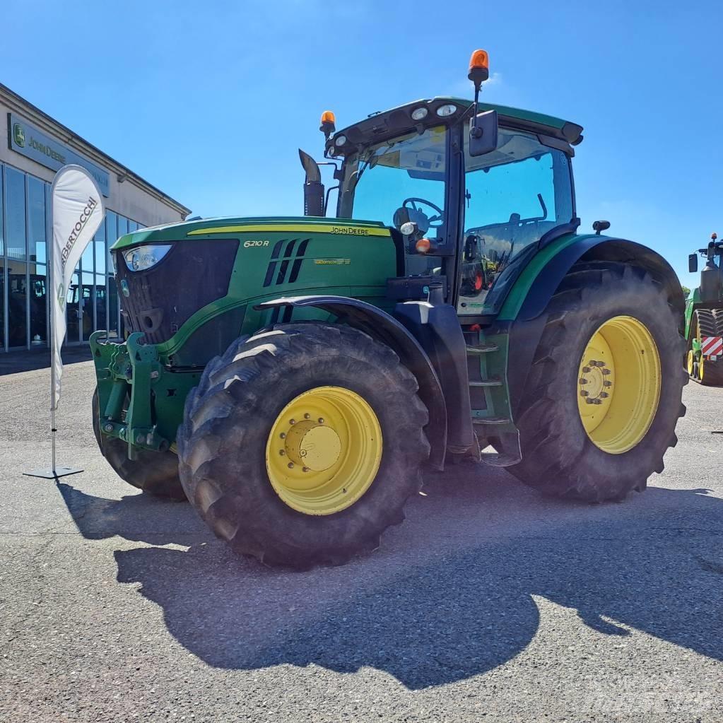 John Deere 6210 R Traktorok