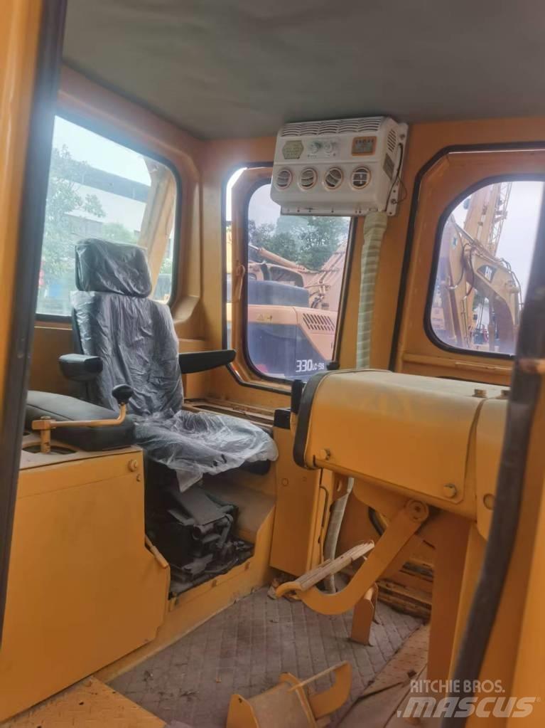 CAT D 7 G lánctalpas dózerek