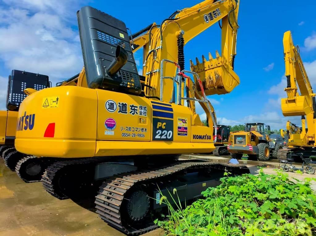 Komatsu PC 220-8 Lánctalpas kotrók