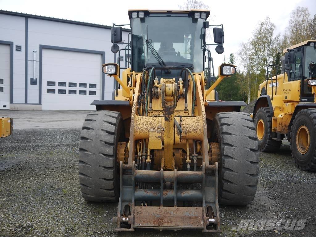 Hyundai HL955 Gumikerekes homlokrakodók