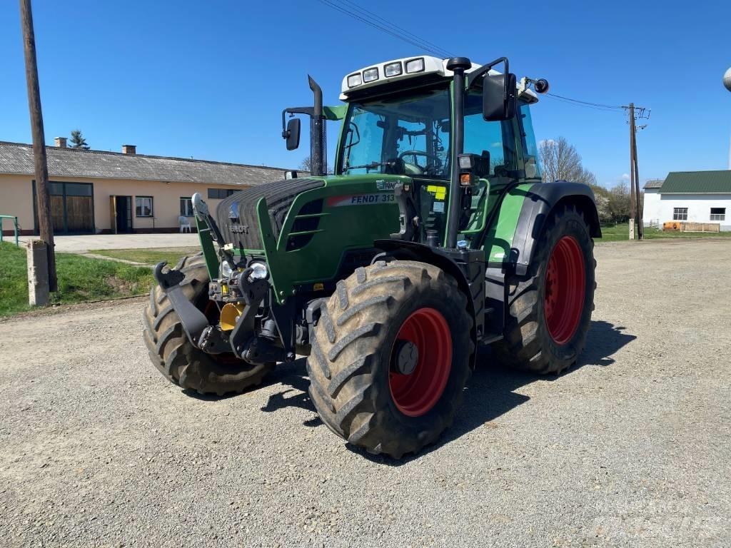 Fendt 313 Vario Traktorok