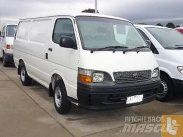 Toyota HIACE RZH103R Transporterek