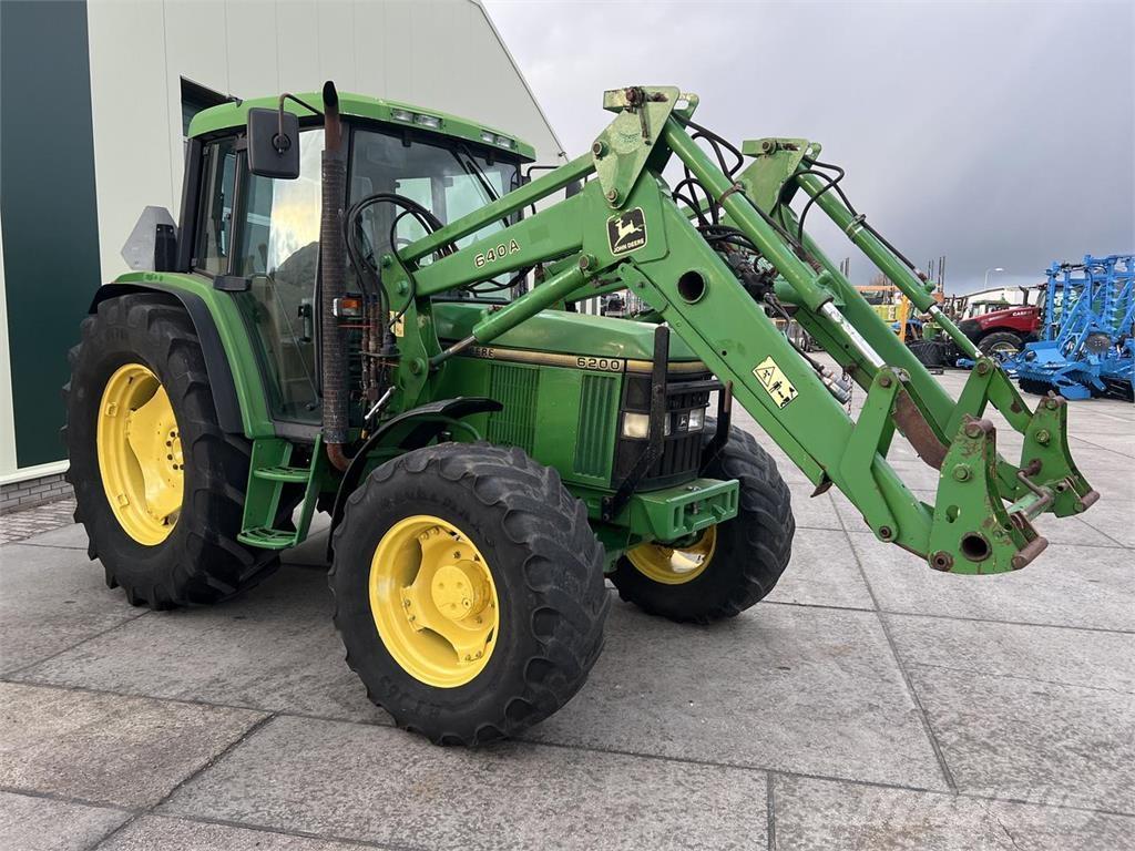 John Deere 6200 Traktorok