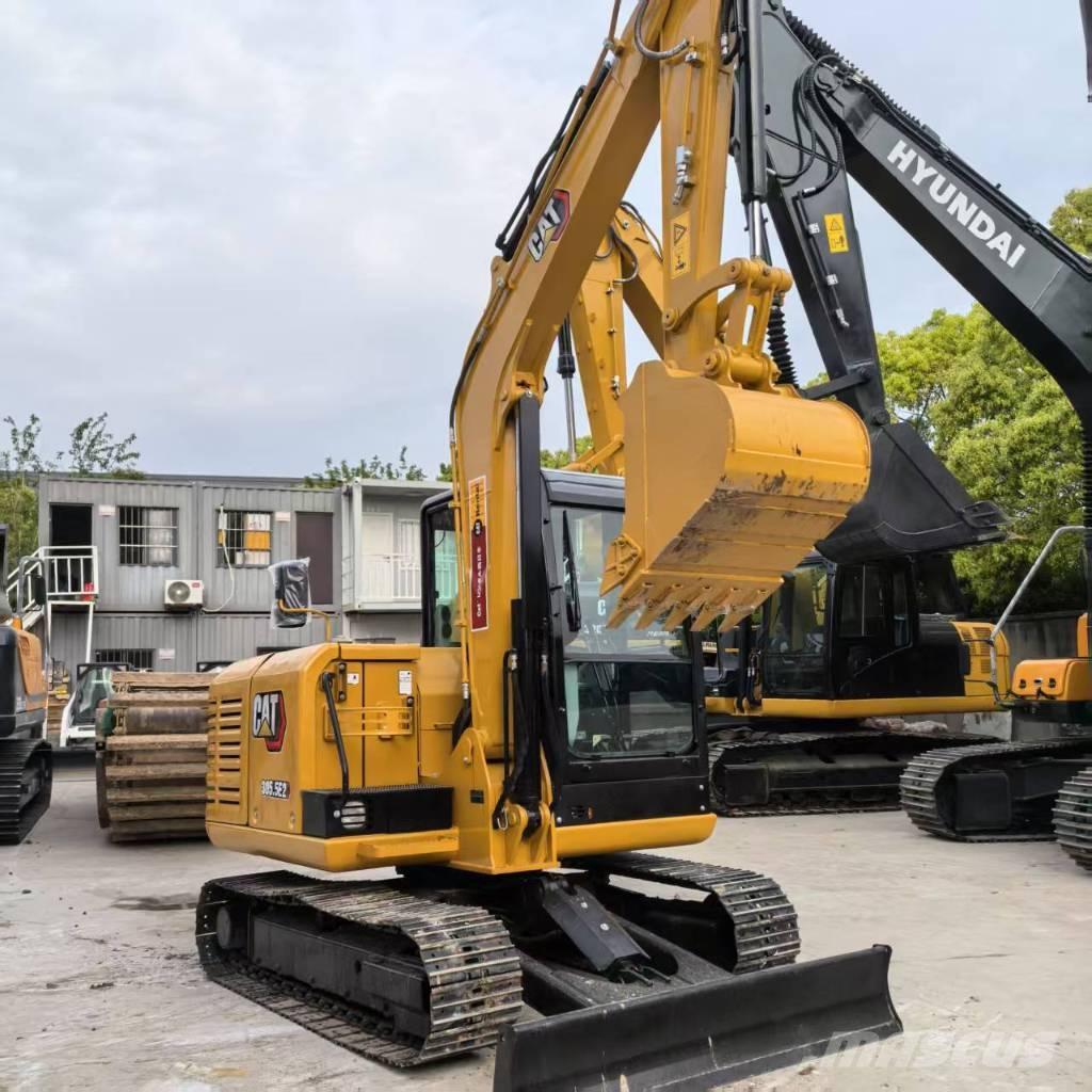 CAT 305.5E2 Lánctalpas kotrók