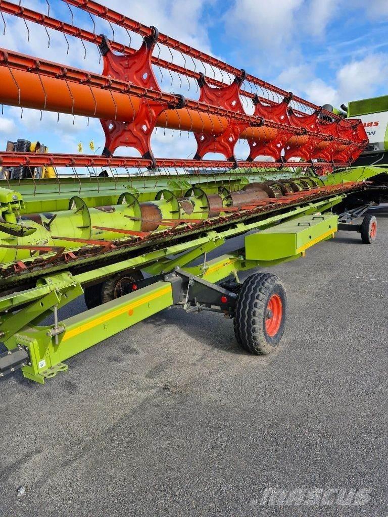 CLAAS Lexion 670 Kombájnok