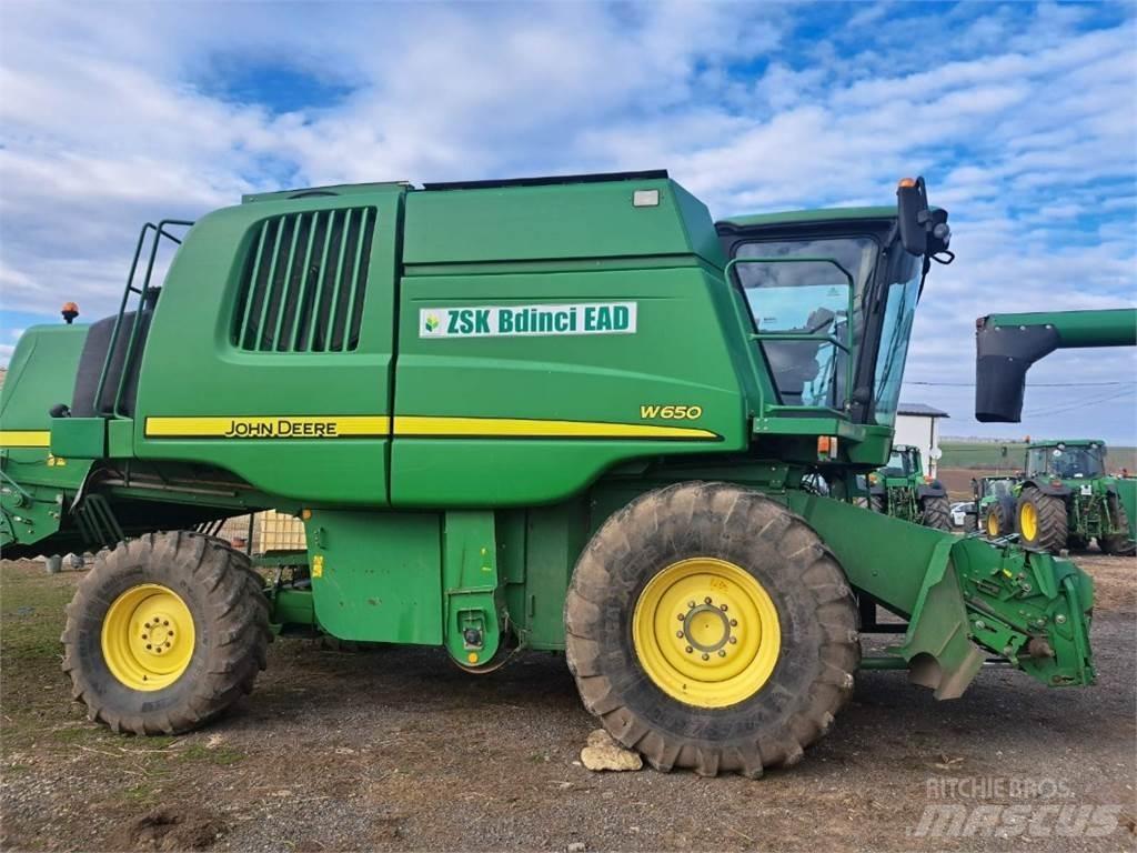 John Deere W650 Kombájnok