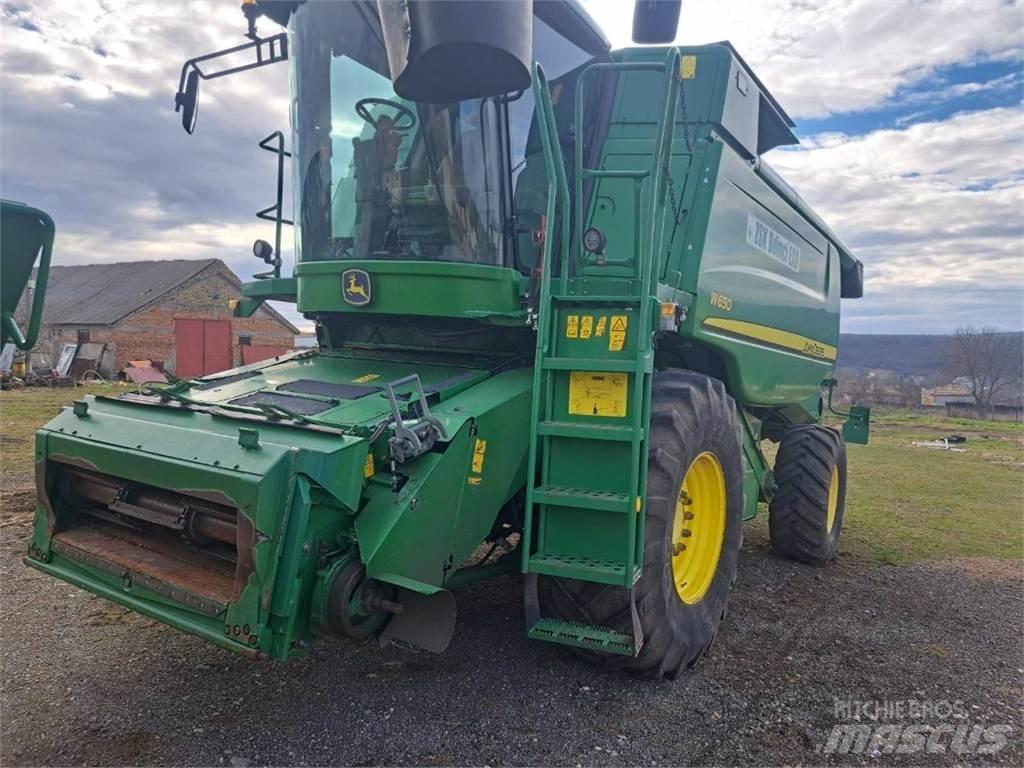 John Deere W650 Kombájnok