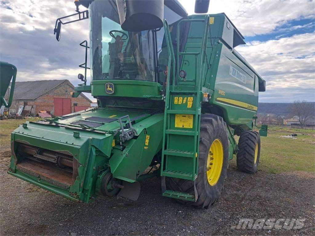 John Deere W650 Kombájnok