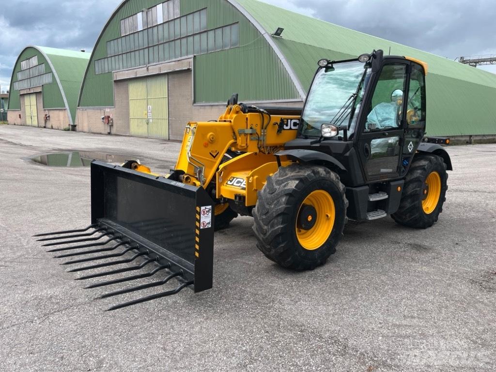 JCB 535-95 Agri Teleszkópos mezőgazdasági rakodók