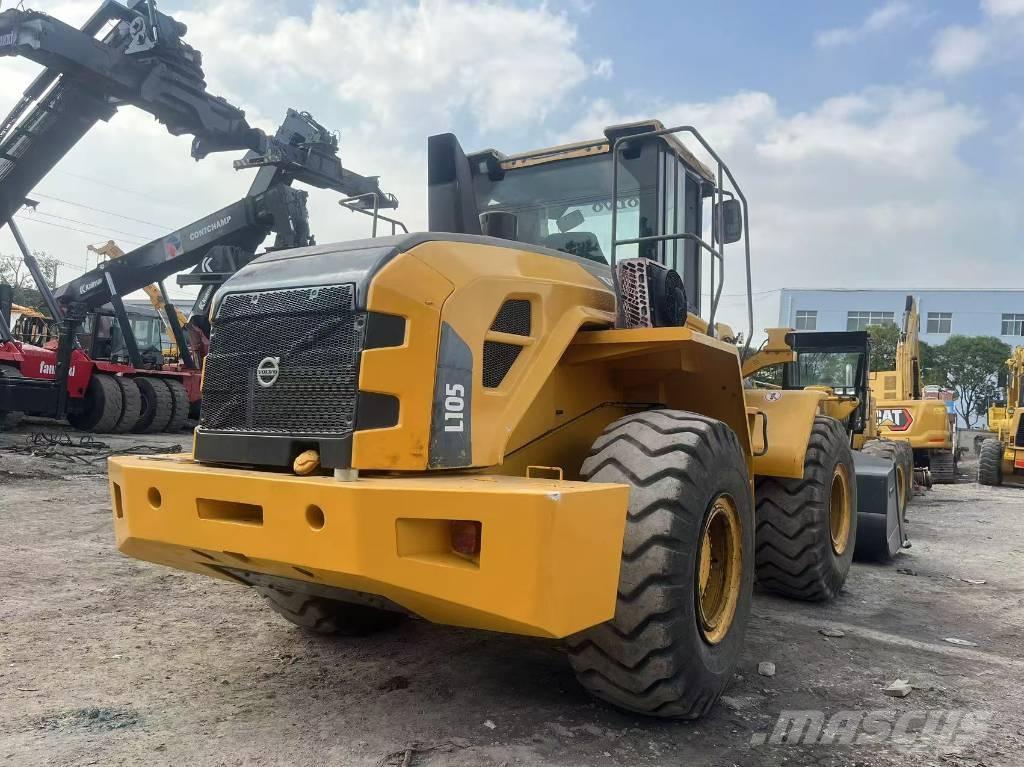 Volvo L 105 Gumikerekes homlokrakodók