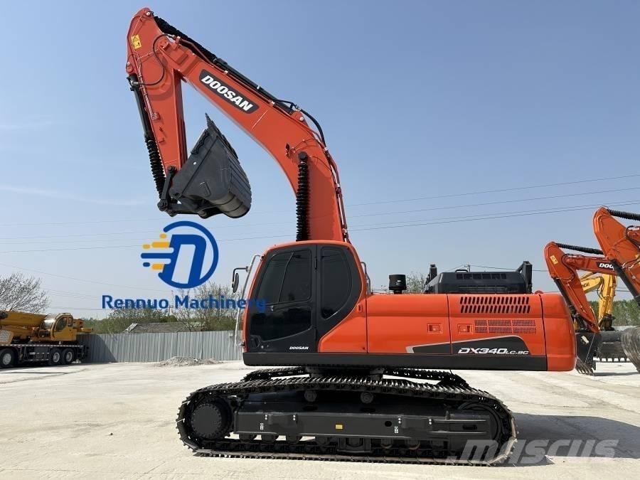 Doosan DX 340 Lánctalpas kotrók