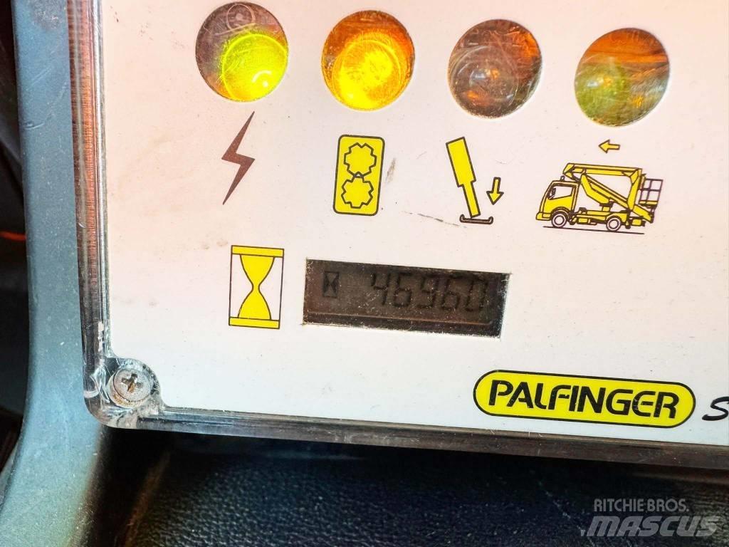 Palfinger P 130 A Teherautóra szerelt emelők és állványok