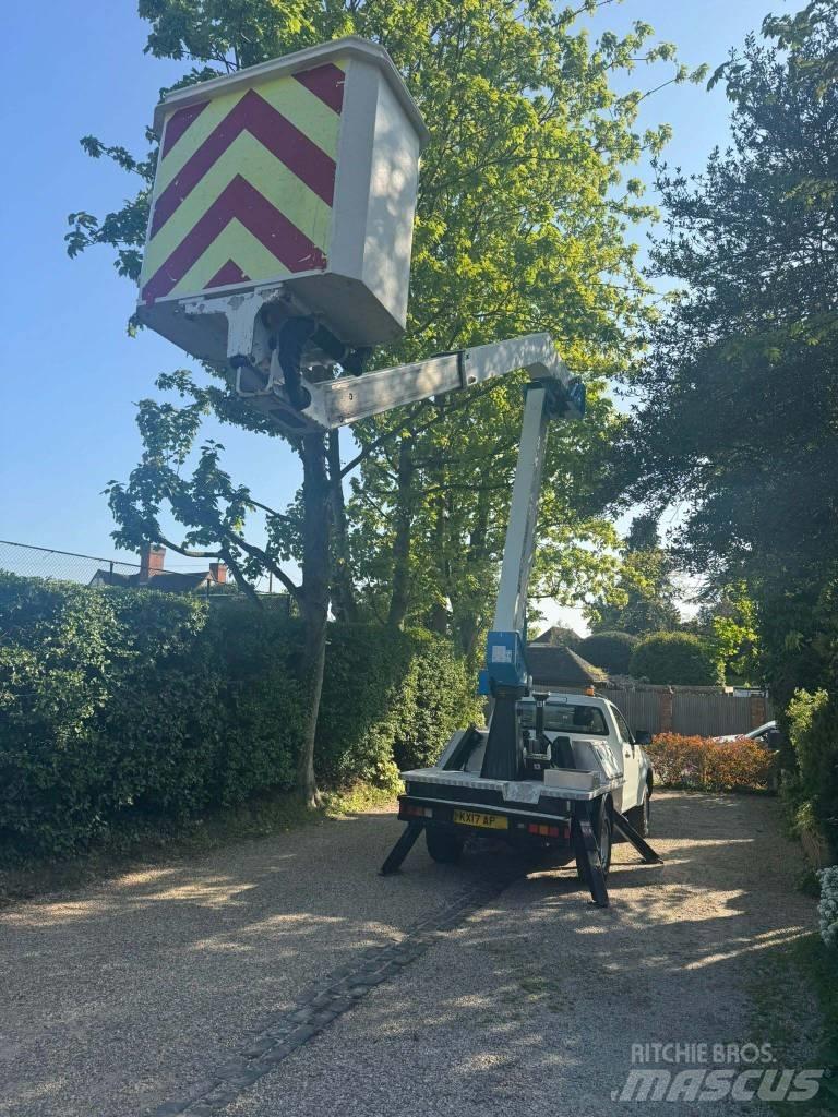 Palfinger P 130 A Teherautóra szerelt emelők és állványok