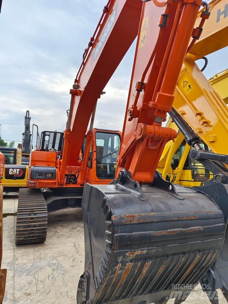 Doosan DX 225 LC-9C Lánctalpas kotrók