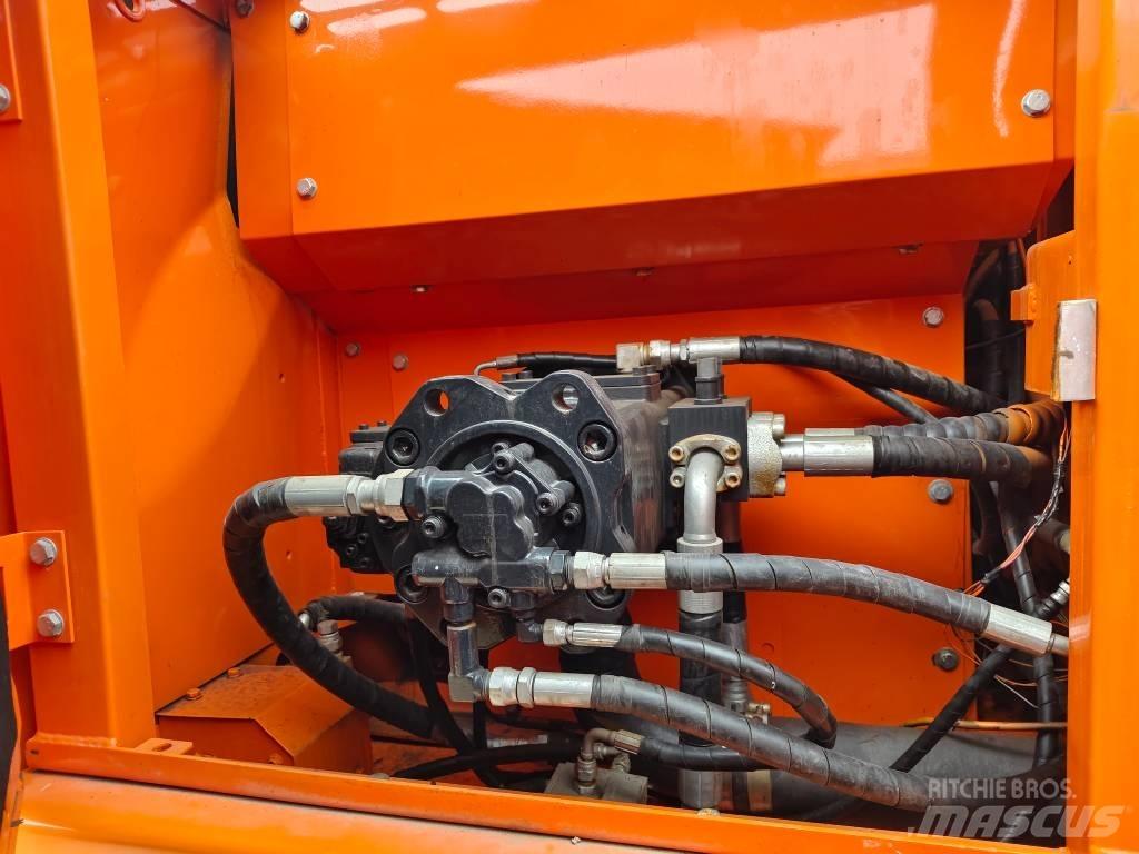 Doosan DX 225 LC-9C Lánctalpas kotrók