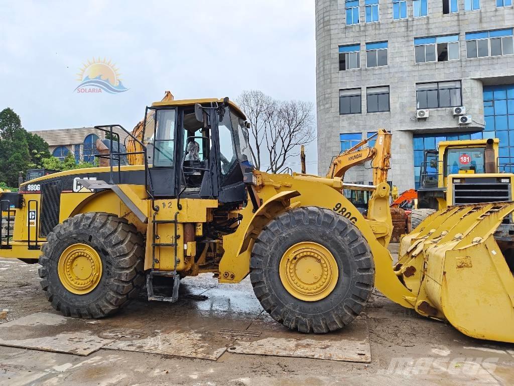 CAT 980 G Gumikerekes homlokrakodók