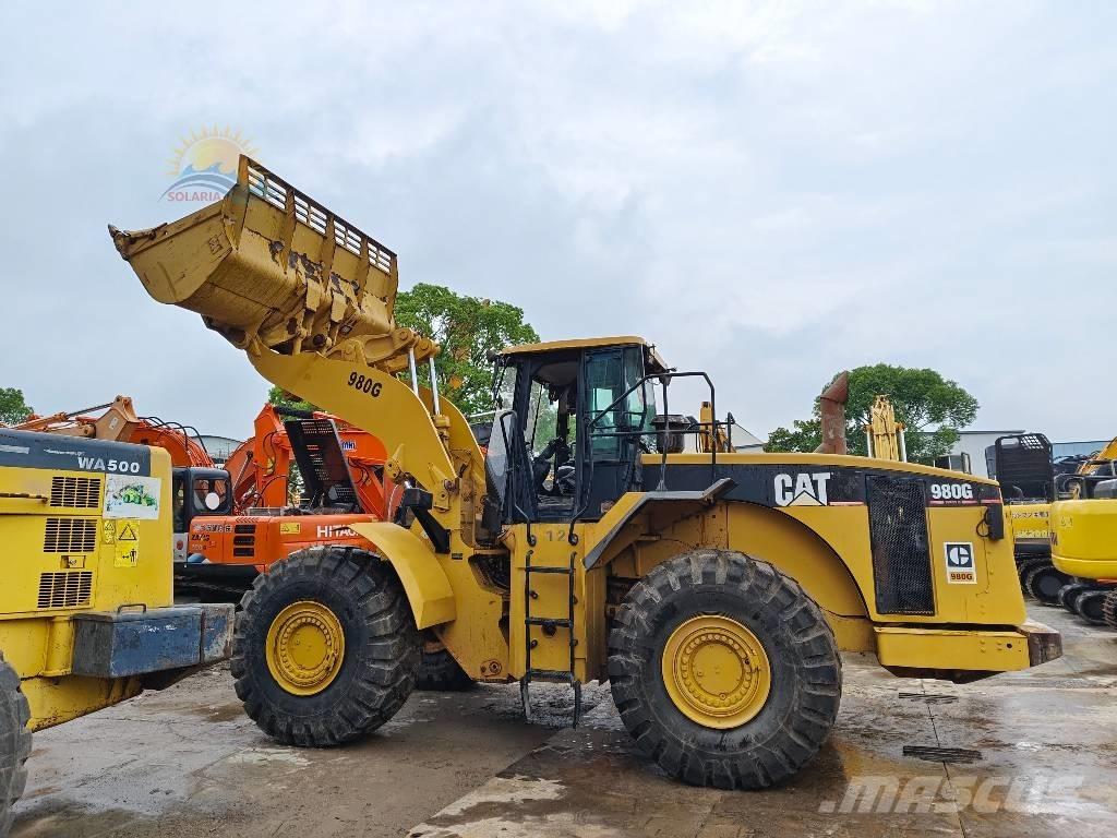 CAT 980 G Gumikerekes homlokrakodók
