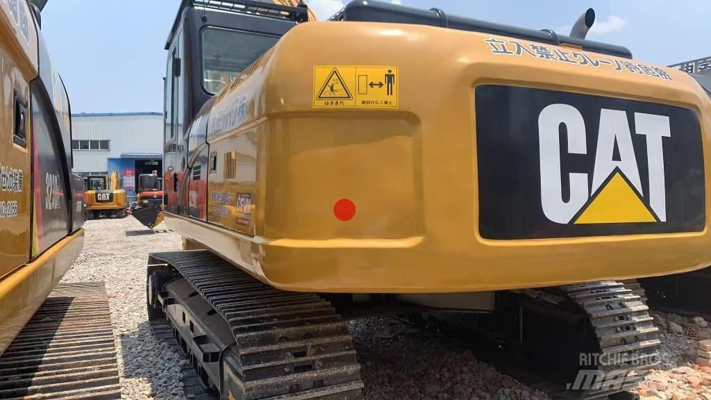 CAT 329 D L Lánctalpas kotrók