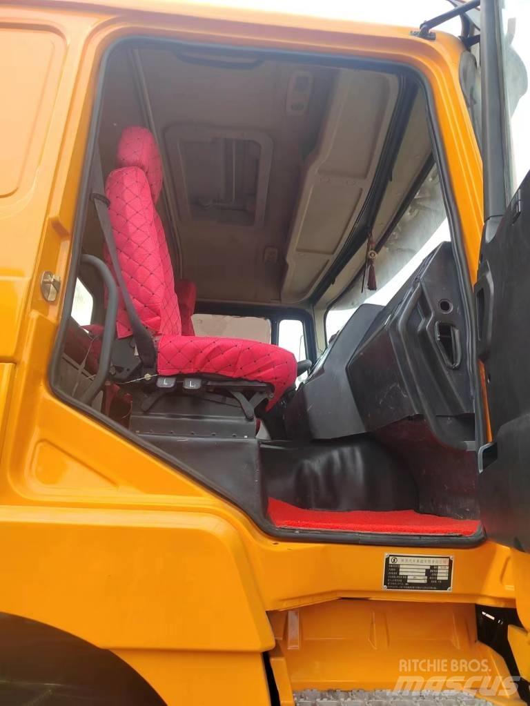Shacman F 3000 Billenő teherautók