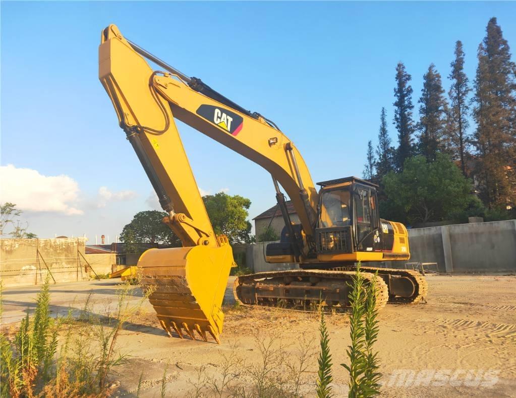 CAT 325D Lánctalpas kotrók