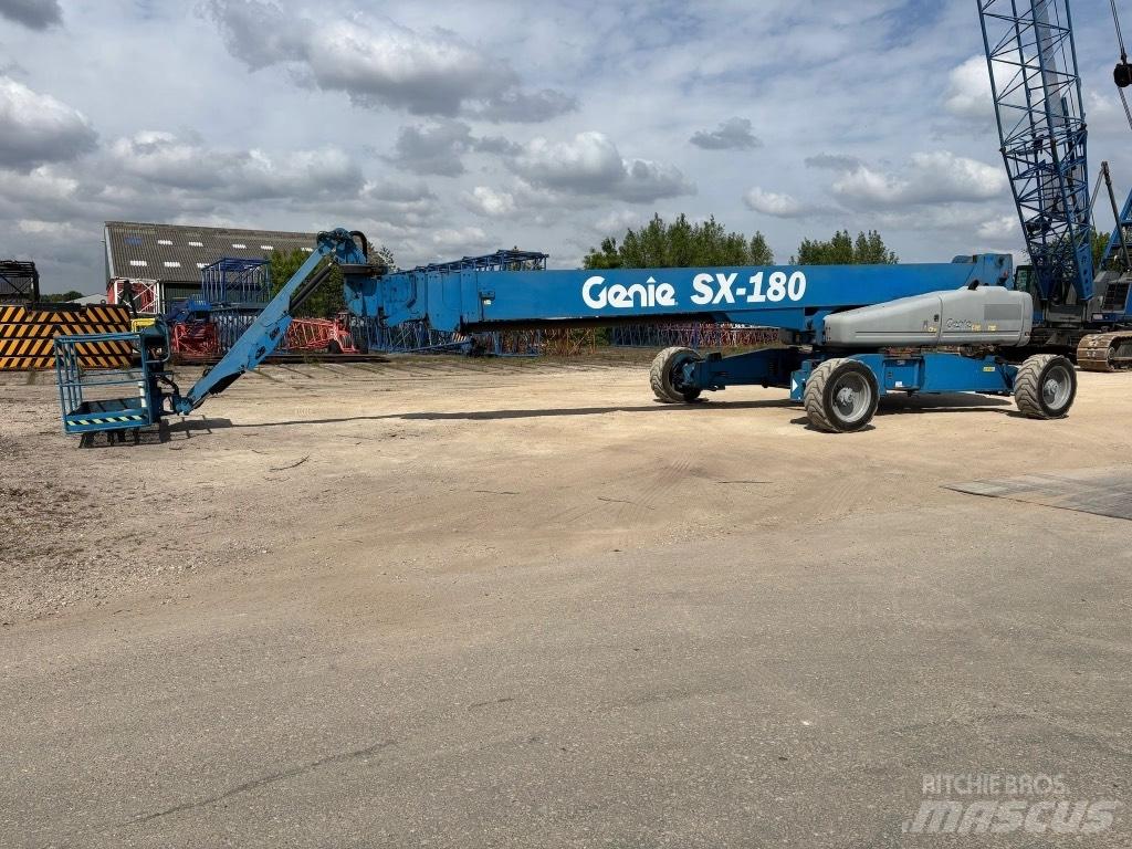 Genie SX 180 Teleszkópos emelők