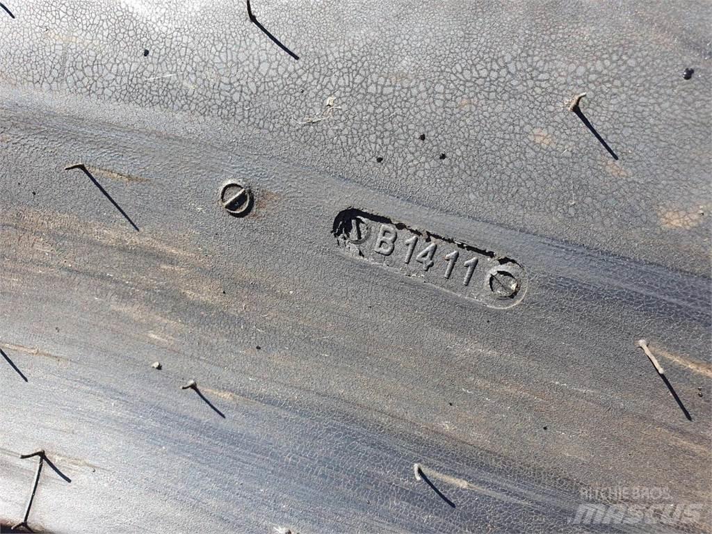 BKT 420/85R30 Gumiabroncsok, kerekek és felnik