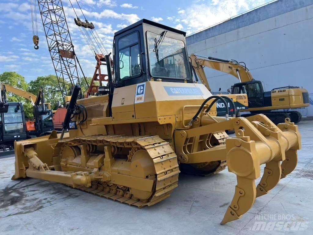 CAT D7G lánctalpas dózerek