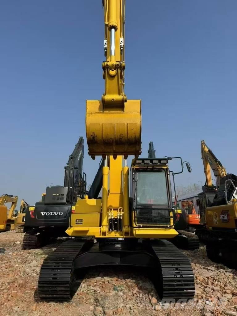 Komatsu PC 220-8 Lánctalpas kotrók