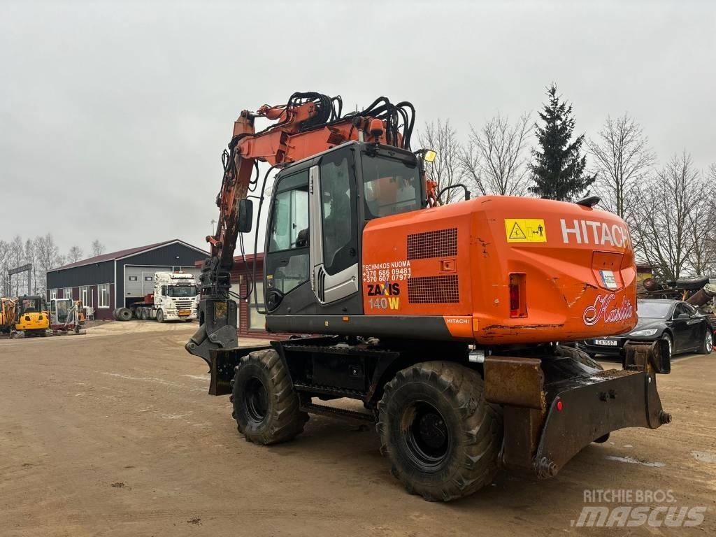 Hitachi ZX 140 W-3 Gumikerekes kotrók