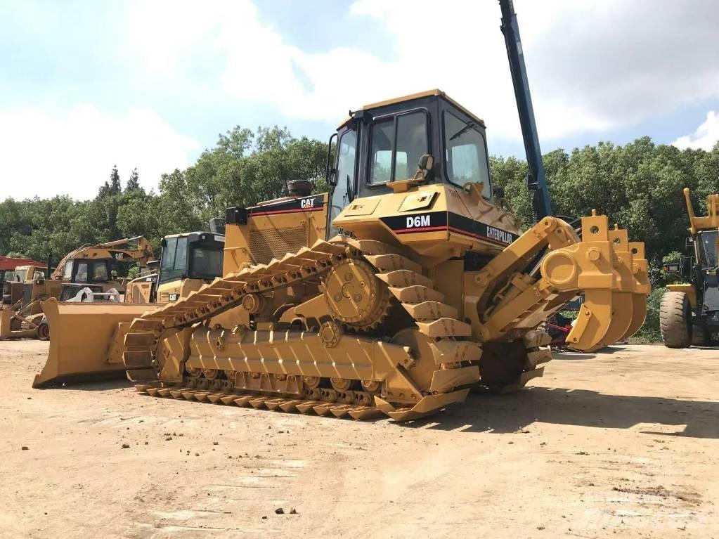 CAT D 6 G lánctalpas dózerek