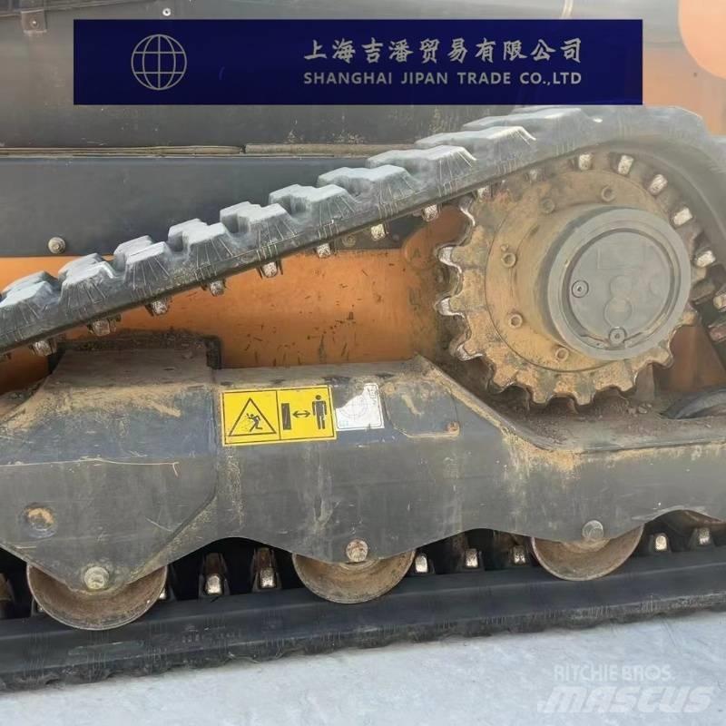 CASE TR 270 Kompaktrakodók
