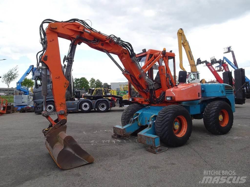 Mecalac 12MXT Gumikerekes kotrók