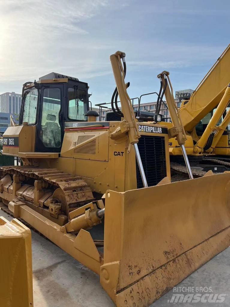 CAT D 6 G lánctalpas dózerek