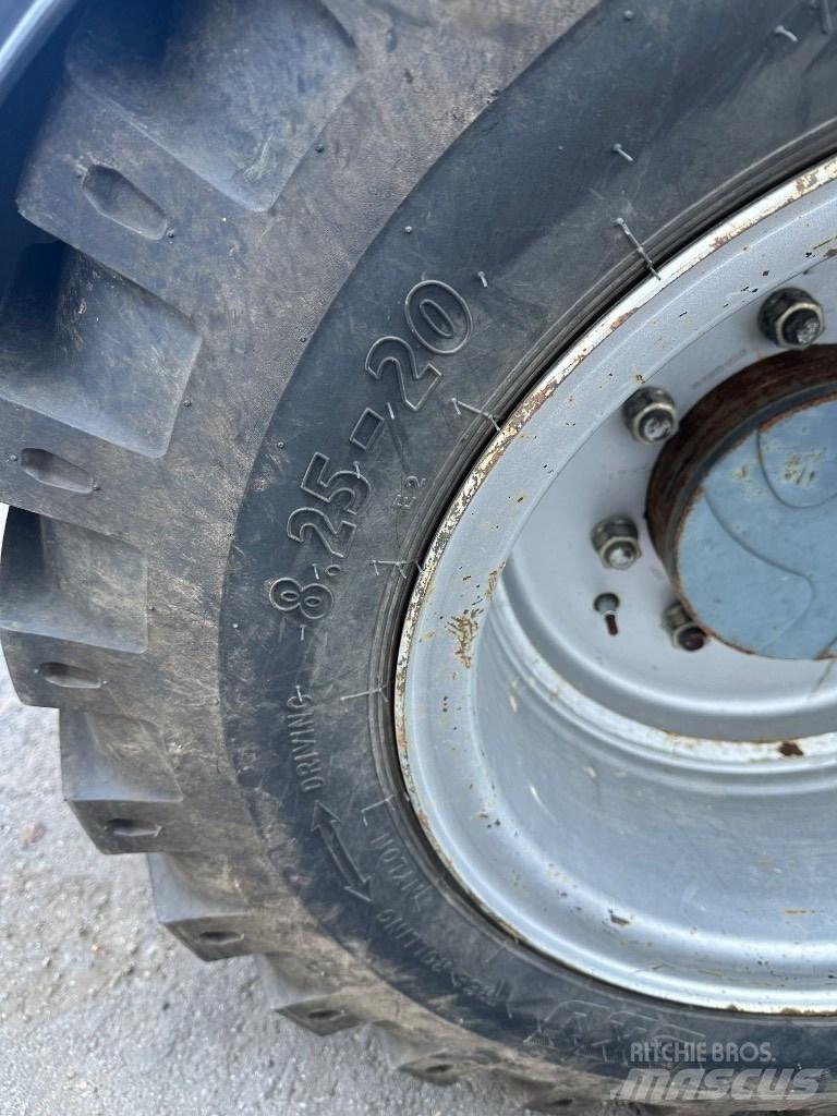 Wacker Neuson EW 100 Gumikerekes kotrók