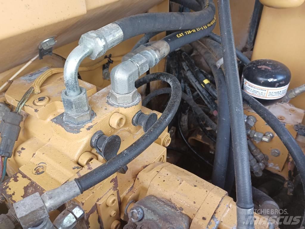 CAT 307 B Közepes (midi) kotrók 7 t - 12 t