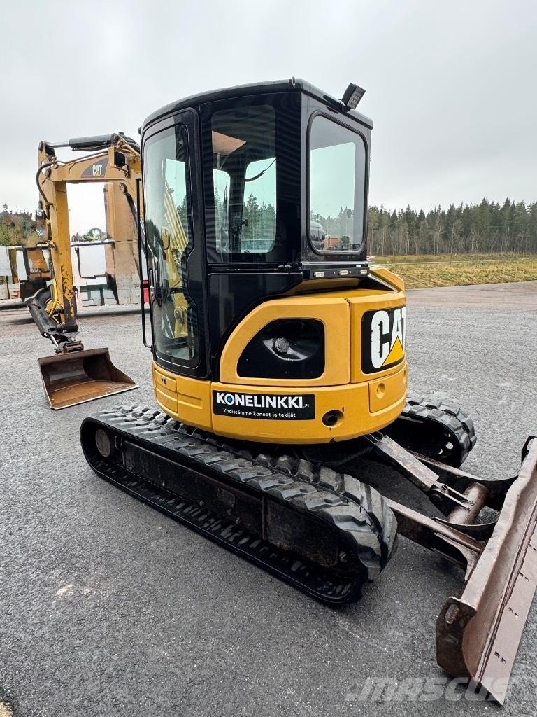 CAT 305 C CR Mini kotrók < 7t