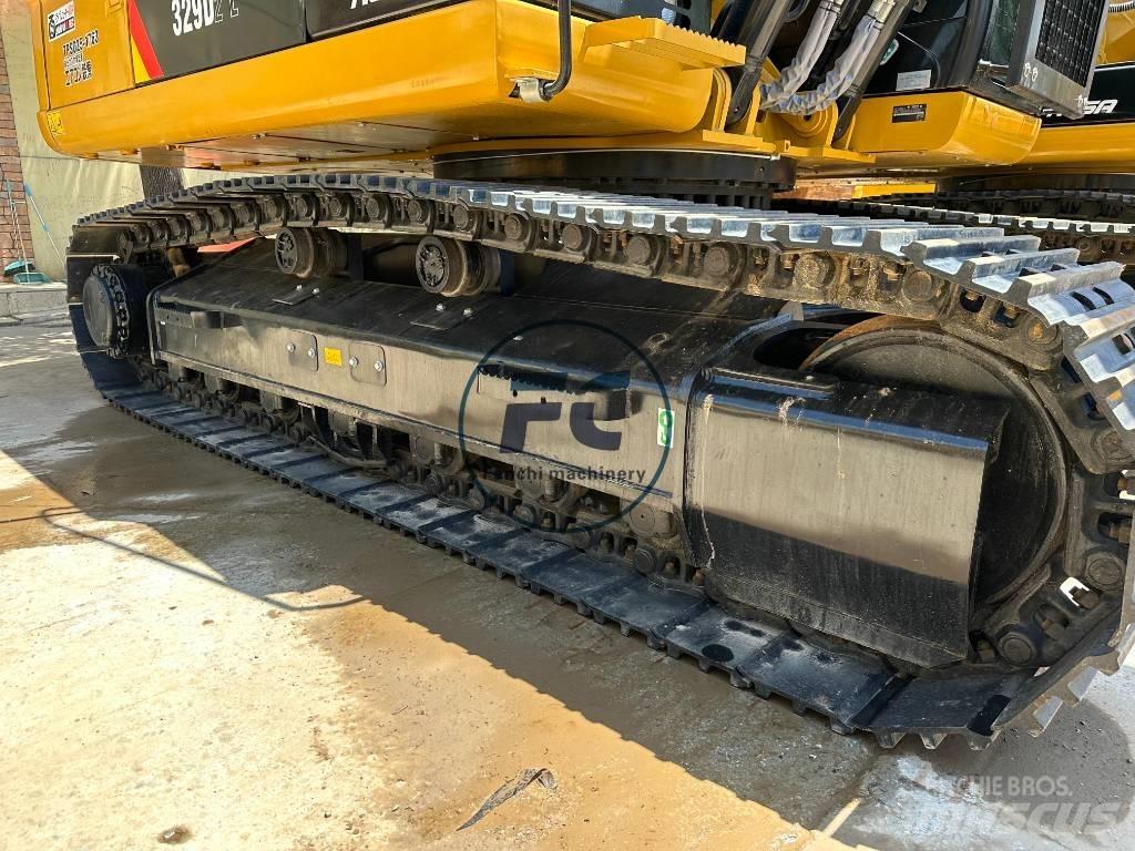 CAT CAT329 Lánctalpas kotrók