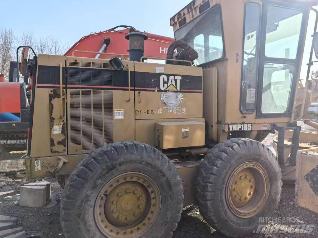 CAT 140 H Gréderek