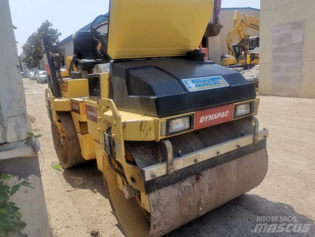 Dynapack cc142 Egydobos hengerek