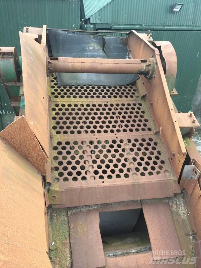 Goodwin Barsby 36X10 Törőgépek