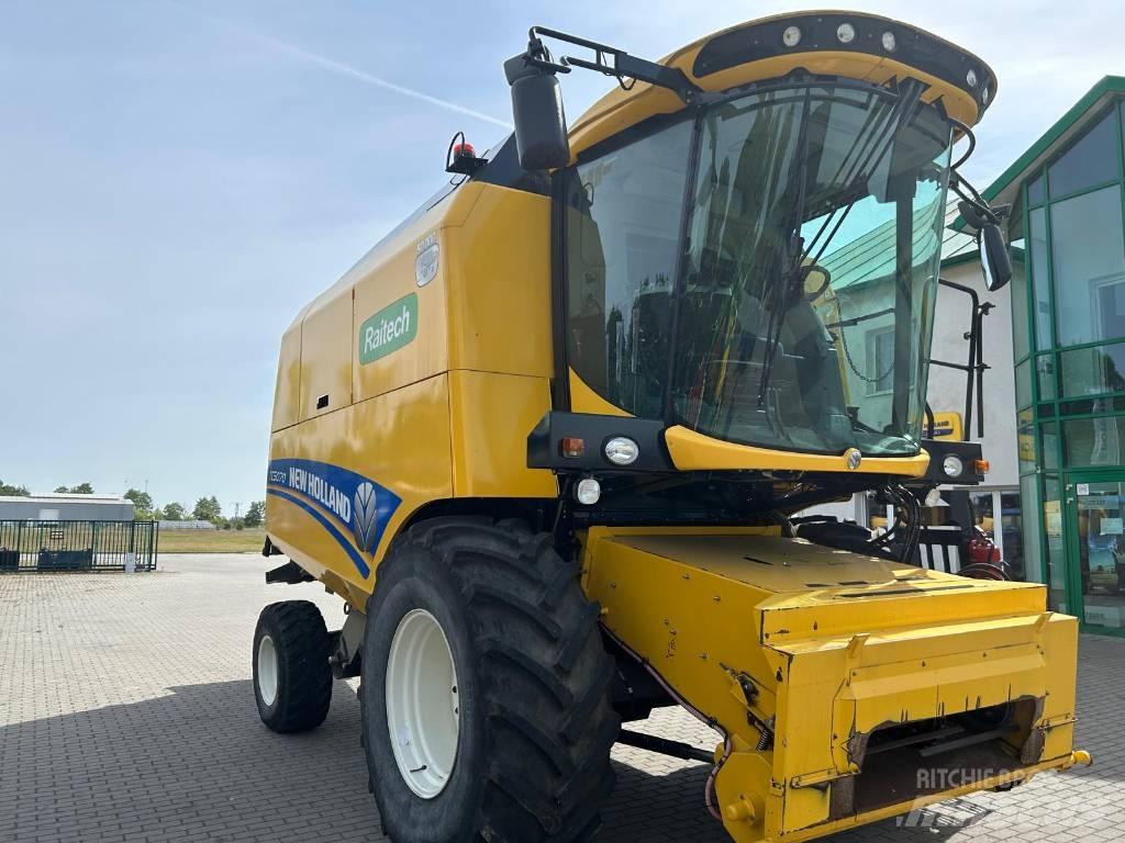 New Holland TC 5070 Kombájnok