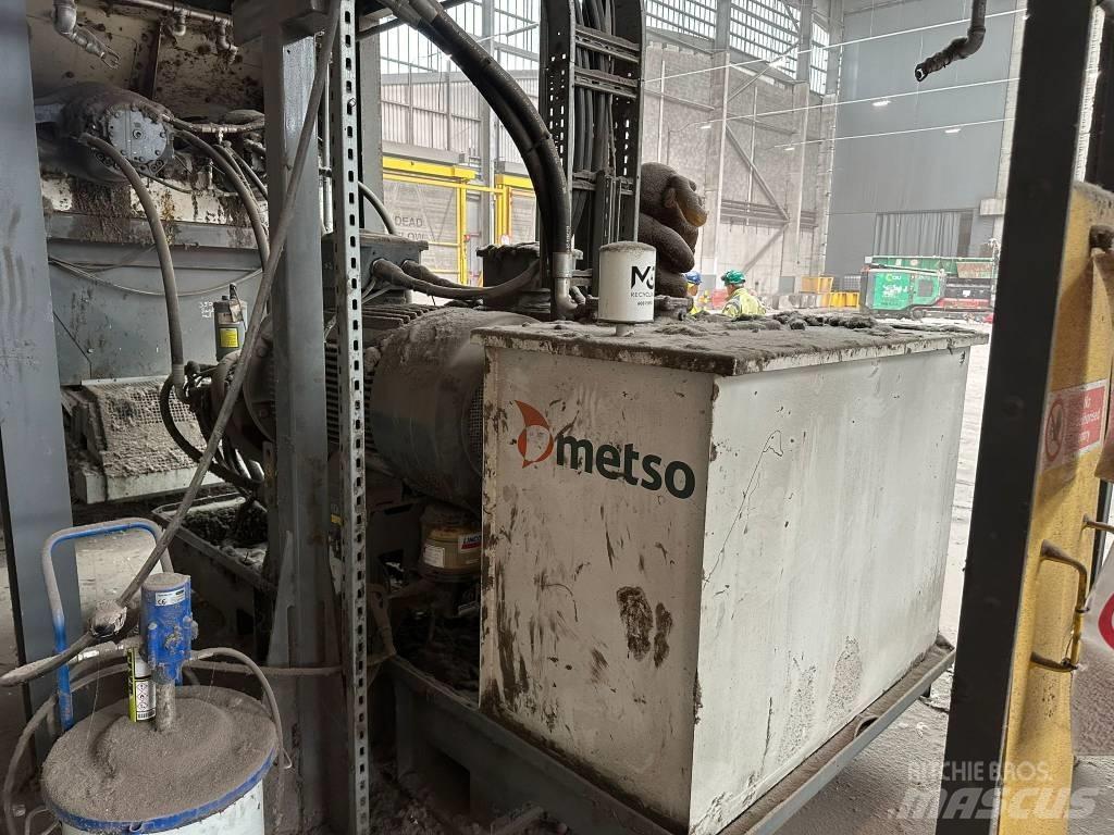 Metso 4000 S Irat megsemmisítők