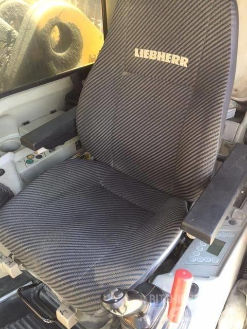 Liebherr R 974 C Lánctalpas kotrók