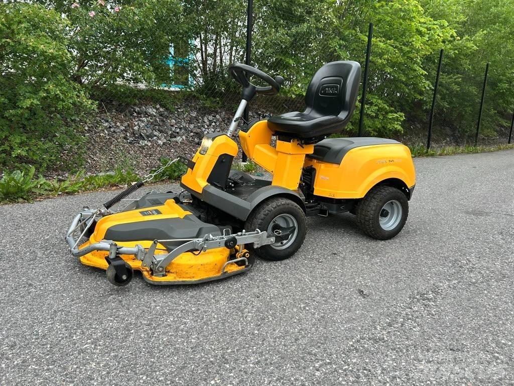 Stiga Park 740 PWX Ráülős fűnyírók
