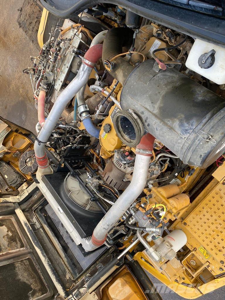 CAT 725C2 NVT Csuklósdömperek