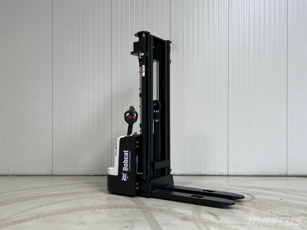 Bobcat BSL16N-7 Gyalogkíséretű targonca