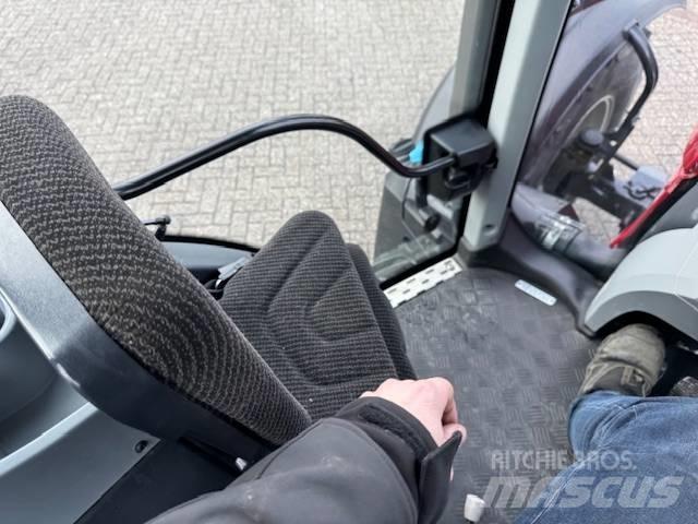 Valtra N134 Hitech Traktorok