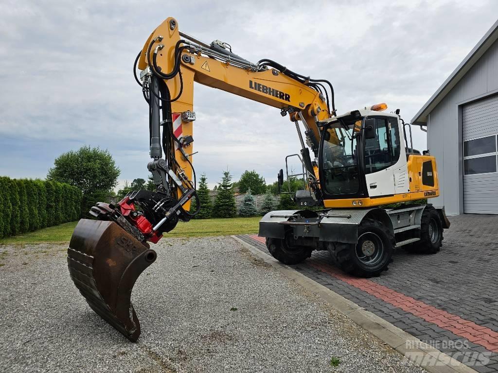 Liebherr A 916 Gumikerekes kotrók